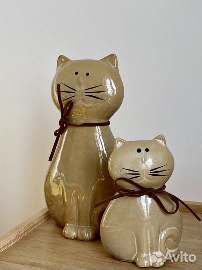 Статуэтка кошка из керамики
