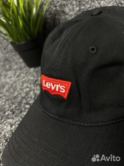 Кепка Levis