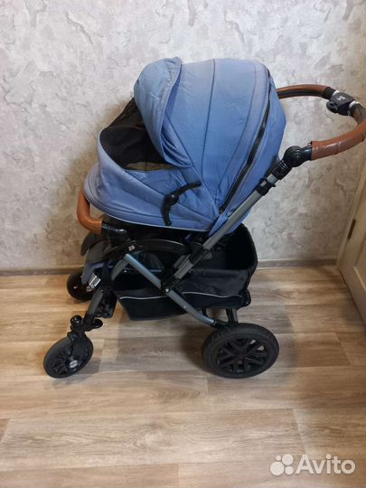 Прогулочная коляска capella