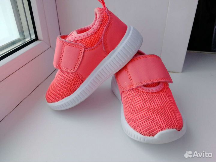 Детская обувь на лето