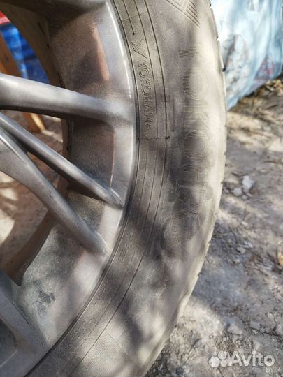 Yokohama BluEarth-ES ES32 205/65 R16