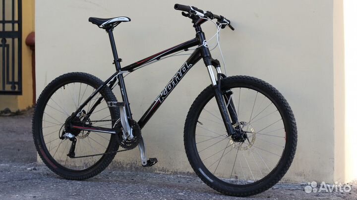 Велосипед kona blast весь на alivio