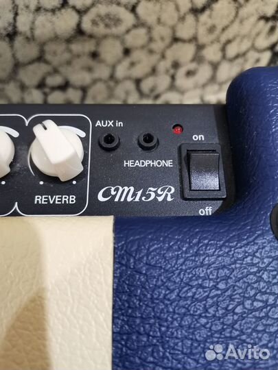 Гитарный комбоусилитель Cort CM 15 R