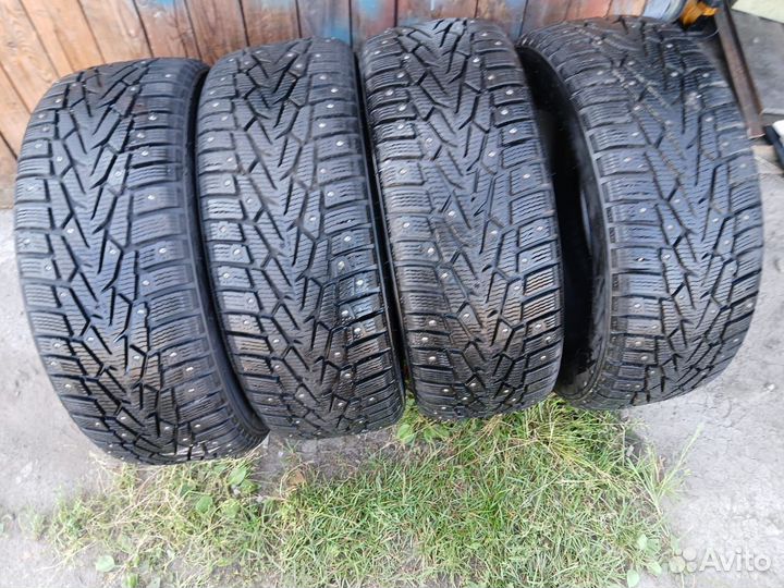 Nordman 7 215/60 R16 99T