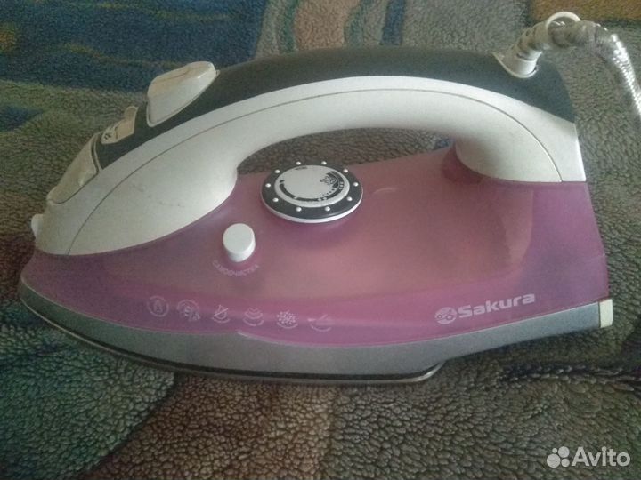 Утюг Sakura