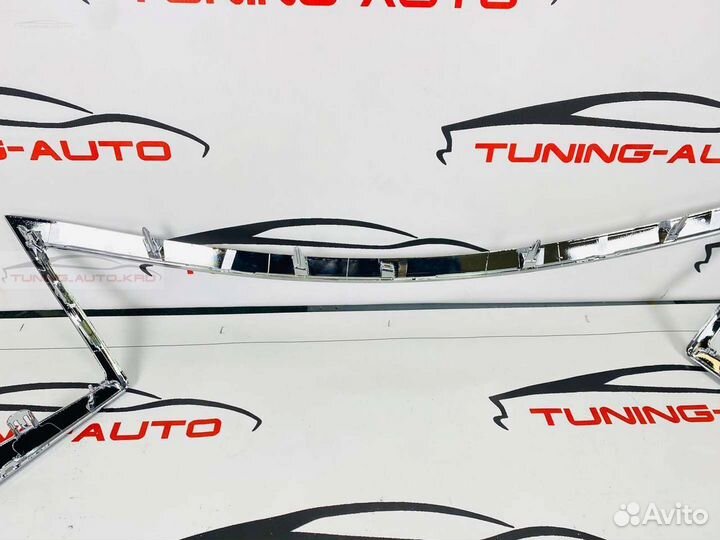 Молдинг решетки радиатора Lexus RX350 H2402