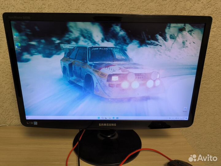Монитор Samsung 22 дюйма