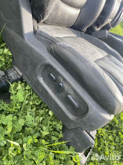 Передние сиденья на ford explorer