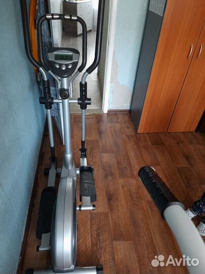 Эллиптический тренажер