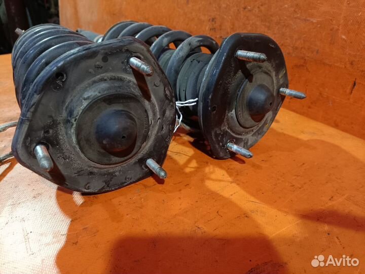 Стойка Toyota Crown JZS171 (Переднее)