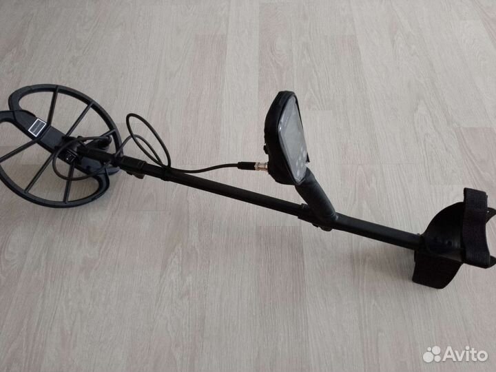 Металлоискатель nokta makro simplex plus