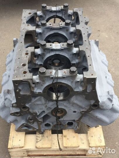 Блок цилиндров ямз-236 с./о