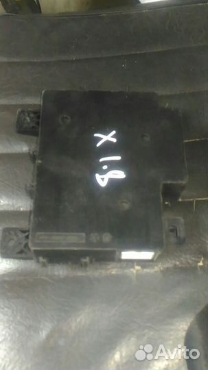 Блок предохранителей Mitsubishi Lancer X