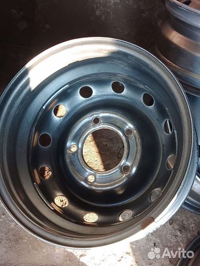Металлические диски на ниву р 15