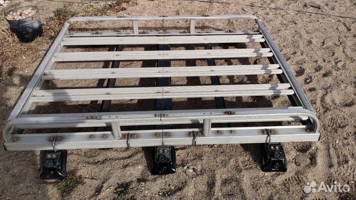 Багажник на крышу