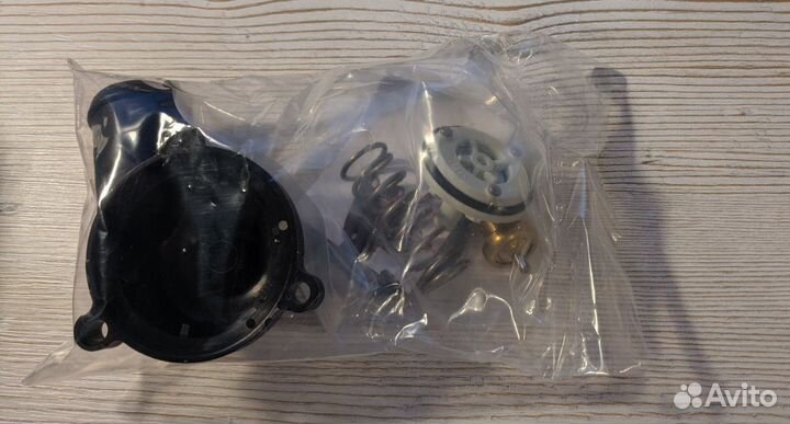 Термостат VW TI24483D