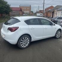 Opel Astra 1.4 AT, 2012, 236 000 км, с пробегом, цена 750 000 руб.