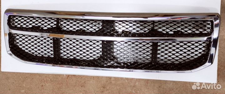 Решётка радиатора на prado 120