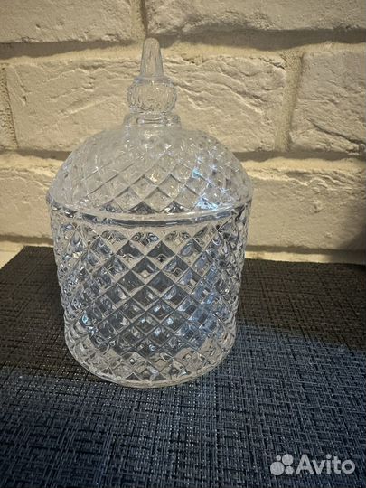 Конфетница или чайница Хрусталь