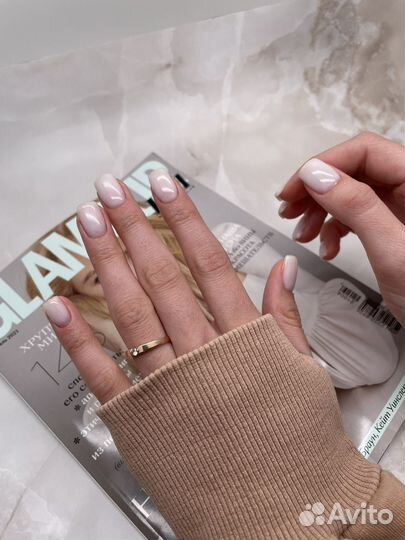 Маникюр в студии