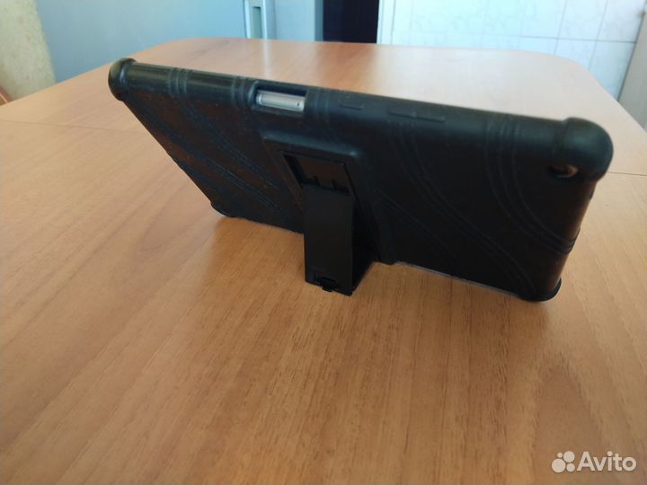 Планшет Huawei mediapad t3 (KOB-L09)