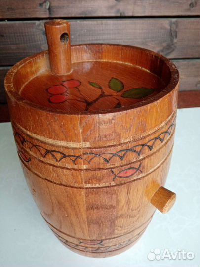 Боченок деревянный