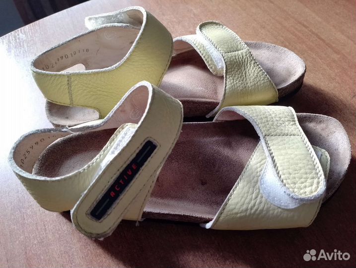 Босоножки для девочки