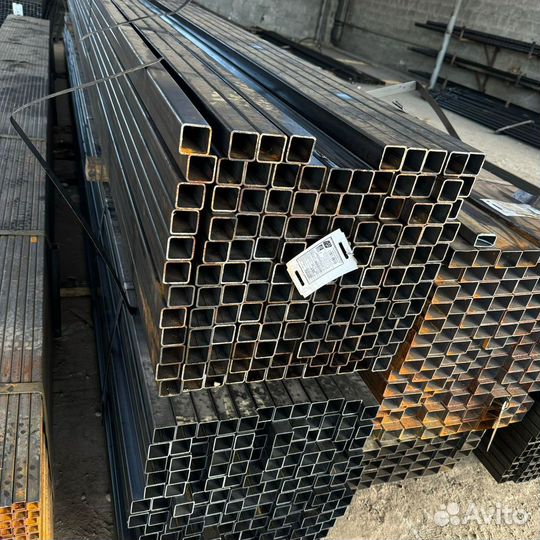 Профильная труба 40х40 / 6м