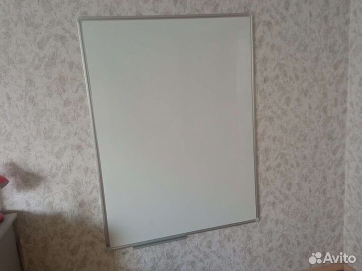 Магнитно маркерная доска 90х120