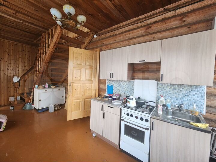 Дом 100 м² на участке 11 сот.