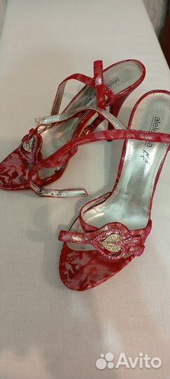 Босоножки женские 36 размер