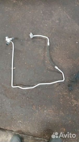 Трубка кондиционера Volkswagen Transporter T5 1.9