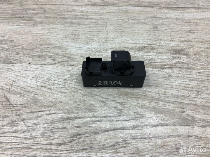 Кнопка стеклоподъемника задняя правая Mazda Cx-5