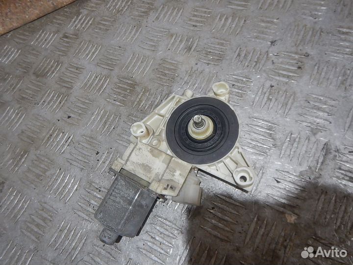 Моторчик стеклоподъемника, Merсedes-Benz (Мерседес