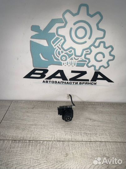 Кнопка регулировки руля Lexus IS II