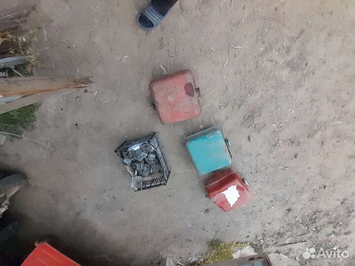 Запчасти на мотороллер муравей