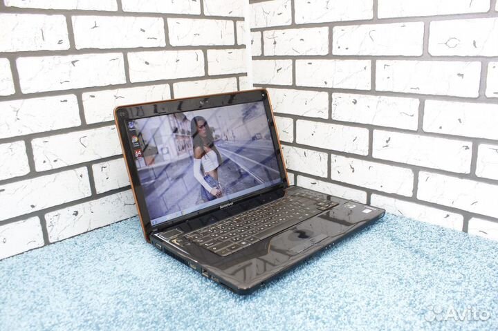 Ноутбук для разных задач. Есть доставка