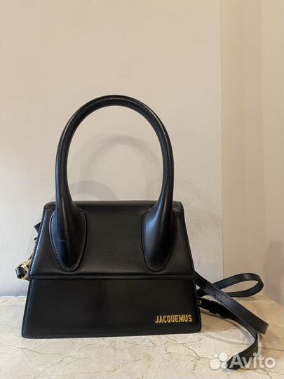 Сумка jacquemus le grand chiquito