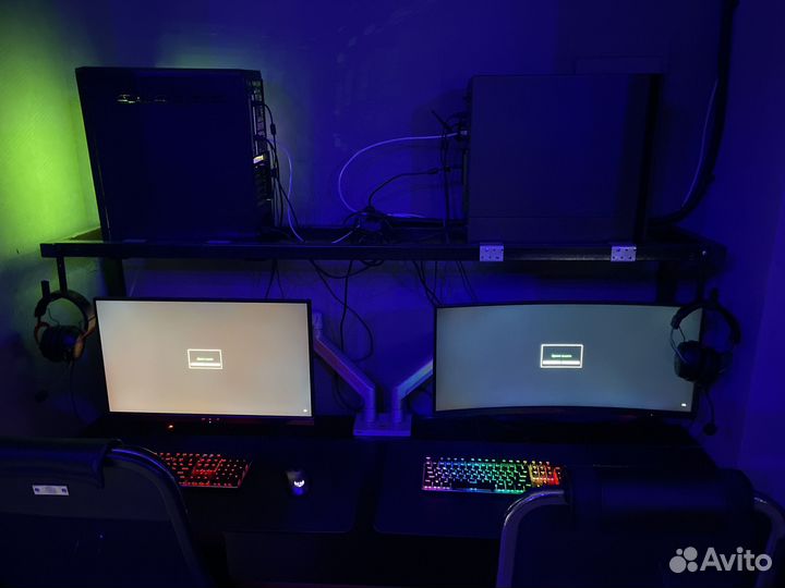 Компьютерный стол