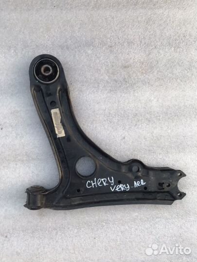 Рычаг левый Chery bonus very