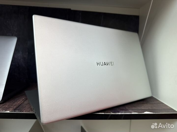 Huawei matebook d15 Ryzen 5 5500U/8gb/512gb