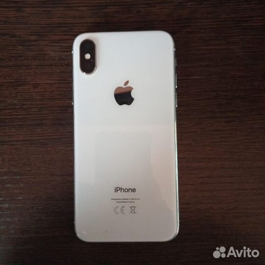iPhone X, 64 ГБ