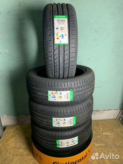 Goodride SA 37 255/45 R20 105W