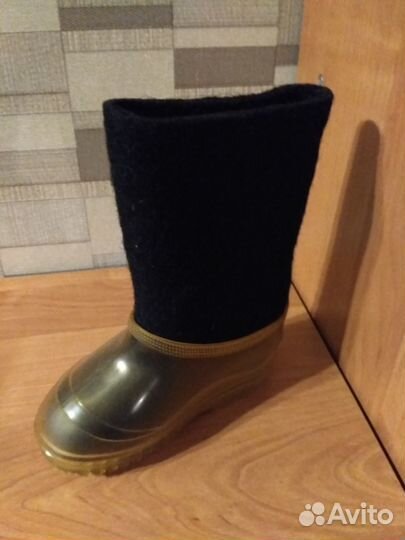 Натуральные валенки-самовалки с калошами 16 размер
