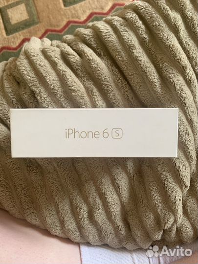 Коробка от iPhone 6s