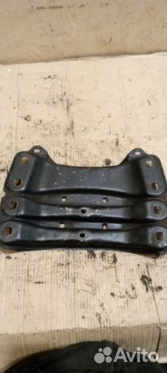 Кронштейн АКПП Mercedes-Benz S-Class W220 M112.944