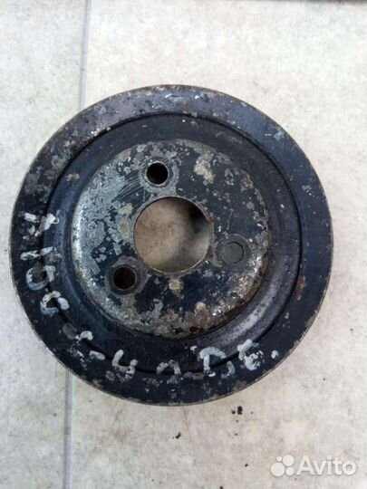 Шкив насоса гидроусилителя Audi 100 C4