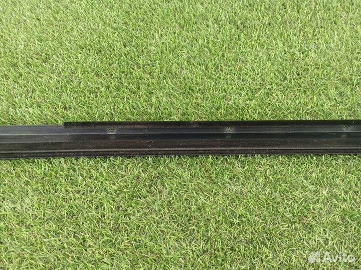 Молдинг стекла левый Audi Tt 8J cdaa 2012