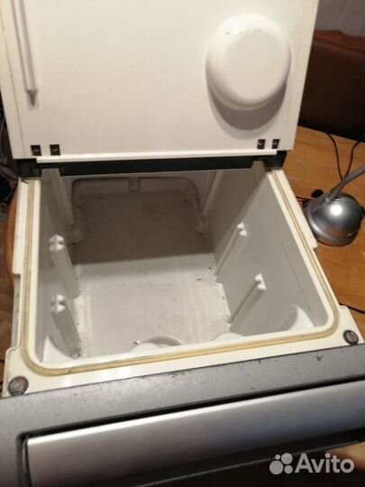 Автомобильный холодильник компрессорный 24v DAF-XF