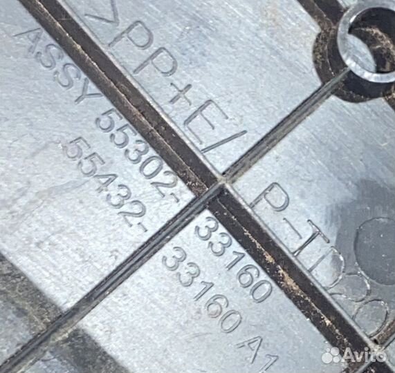 Накладка торпедо Toyota Camry